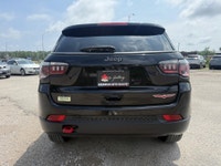 2018 JEEP COMPASS TRAILHAWK 4X4 ABSOLUTELY GORGEOUS NO ACCIDENTS MUST SEE ONLY $138.66 BI WEEKLY WIT... (image 5)