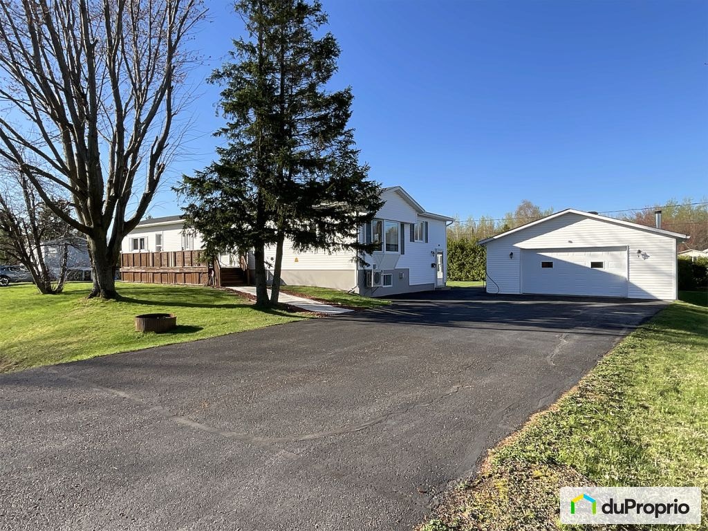 $579,000 - Manufactured home in St-Jean-sur-Richelieu (L'Acadie) — photo 1