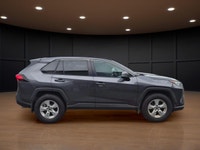 Price includes $1,000 finance credit. Price does not include fees or taxes. Experience superior driv... (image 3)
