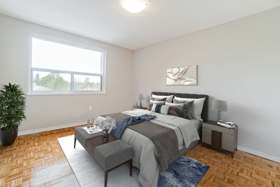 LARGE 2 BEDROOMS AVAILABLE NOW! INDOOR PARKING 4