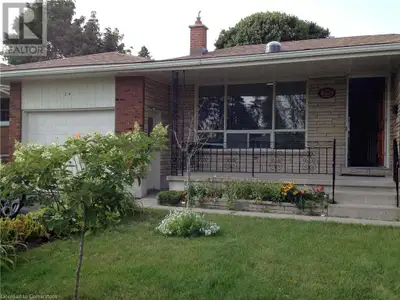 26 WILTSHIRE Drive Brantford, Ontario