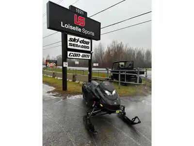 Ski-Doo MXZ X 850 Etec 2025 À Vendre : Ski-Doo MXZ X 850 2025 Découvrez ce Ski-Doo MXZ X 850 2025, u...