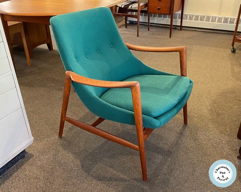 RARE MCM TEAK LOUNGE CHAIR BY RASTAD & RELLING AT CHARMAINES Chairs