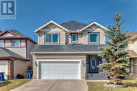 788 Luxstone Landing SW Airdrie, Alberta