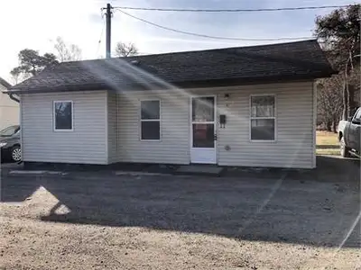 Don't miss out on this charming 2-bedroom renovated cottage-style apartment tucked away off Hwy #45....