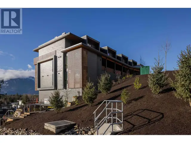 307 3405 MAMQUAM ROAD Squamish, British Columbia in Condos for Sale in Sunshine Coast - Image 34