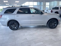 ===== Key Features ===== * 79,262 km * All-Wheel Drive (AWD) * 3.6L Pentastar V6 Engine * Seating fo... (image 4)