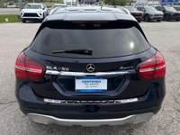 Low Km Trade In, AWD, Panoramic Roof, Leather Heated P/Seats, Super Clean, Very Well Maintained, Com... (image 5)