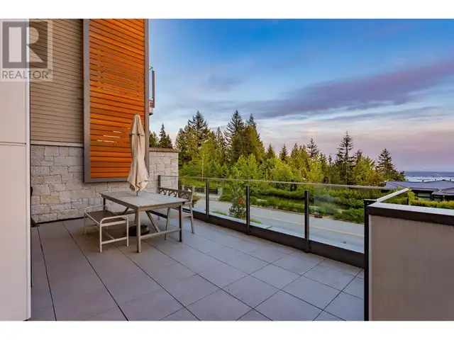 2823 CHIPPENDALE ROAD West Vancouver, British Columbia in Condos for Sale in Downtown-West End - Image 32