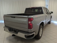 Built to handle hard work and daily driving with ease, this used 2025 Chevrolet Silverado 1500 LT de... (image 7)