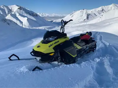 APPLY NOW: https://www.ridecollective.ca/get-pre-approved 2017 SKI-DOO SUMMIT 850 850 E-TEC engine d...