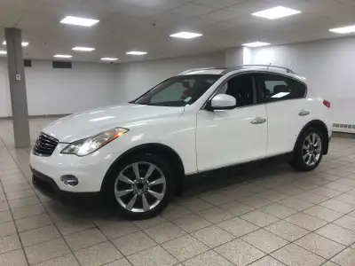 Built for drivers who want a compact wagon with real performance hardware, this 2008 Infiniti EX35 J...