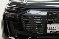 This Audi Q6 e-tron boasts a Electric engine powering this Automatic transmission. Window Grid And R... (image 2)