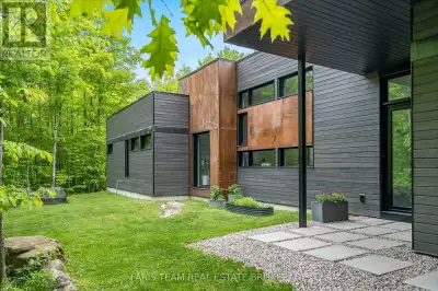 Top 5 Reasons You Will Love This Home: 1) Constructed with state-of-the-art BONE Structure technolog...