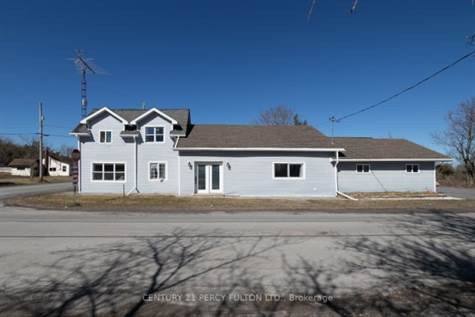 585 Westplain Rd in Houses for Sale in Belleville