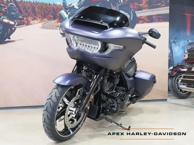 2025 Harley-Davidson FLTRX - Road Glide in Sport Touring in Cambridge - Image 4