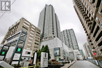 #1011 -8 HILLCREST AVE Toronto, Ontario