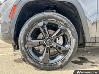 Leatherette | Remote Start | Power liftgate | Heated Seats 1st and 2nd Row | Blind Spot Detection |... (image 9)