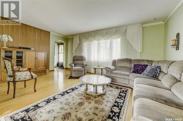 628 2nd STREET E Saskatoon, Saskatchewan62865717928323124