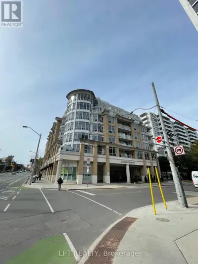 Welcome to The Movado Boutique Condo, ideally situated in the heart of Yonge & Eglinton! This bright...
