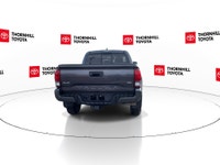 Thornhill Toyota Proudly Presents This Gray 2022 Toyota Tacoma 4x4 with DOUBLE CAB 6A SR5 Package, F... (image 7)
