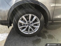 Sturdy and dependable, this 2023 Nissan Qashqai lets you cart everyone and everything you need. Vehi... (image 8)