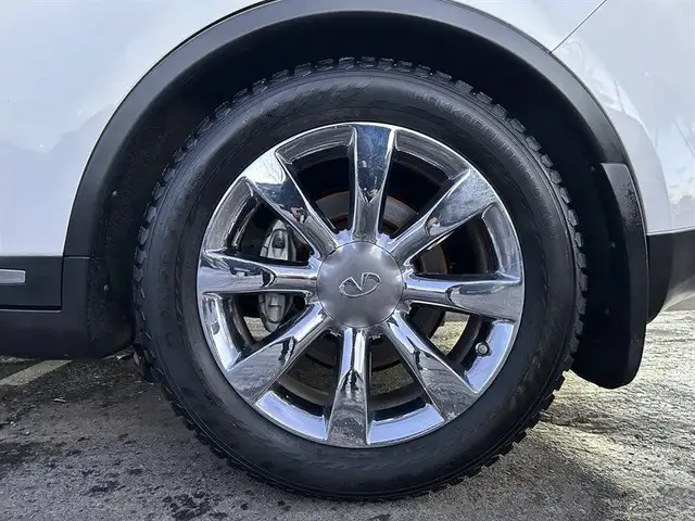 2012 INFINITI FX50 in Cars & Trucks in Edmonton - Image 12