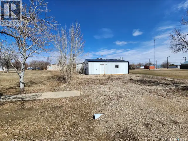 303 N Railway AVENUE Morse, Saskatchewan in Commercial & Office Space for Sale in Moose Jaw - Image 5