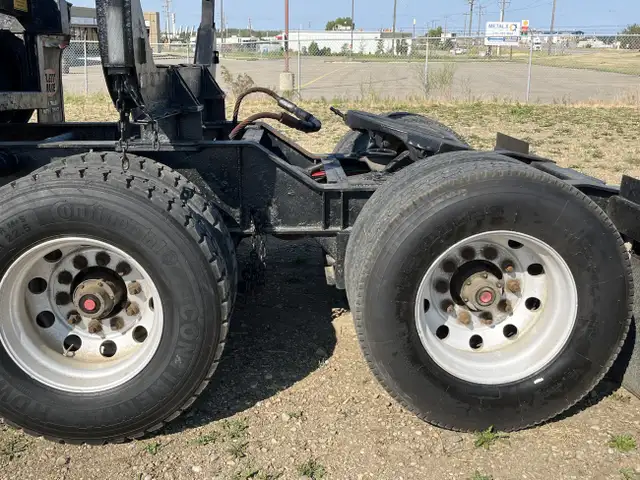 2015 BWS Super B Log Trailer 6 Bunks Tandem Lead and Pup in Heavy Equipment in Barrie - Image 11