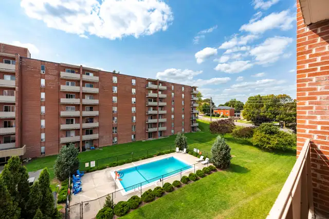 1 Bedroom Apartment at Regency Court in Guelph ALL INCLUSIVE