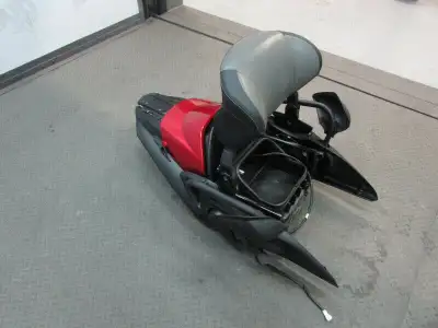 DOSSIER PASSAGER POUR YAMAHA VENTURE GT 2009 AVEC COFFRE ET DOSSIER PRIX DÉTAIL POUR APPROXIMATIF (G...