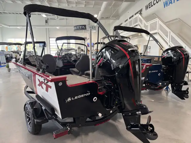 2026 Legend 17 XT Sport Package in Powerboats & Motorboats in Sudbury - Image 6