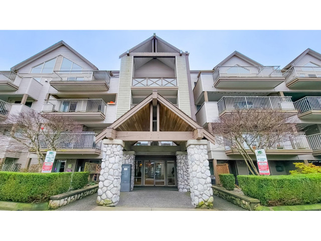 315 33478 ROBERTS AVENUE Abbotsford, British Columbia in Condos for Sale in Abbotsford - Image 2