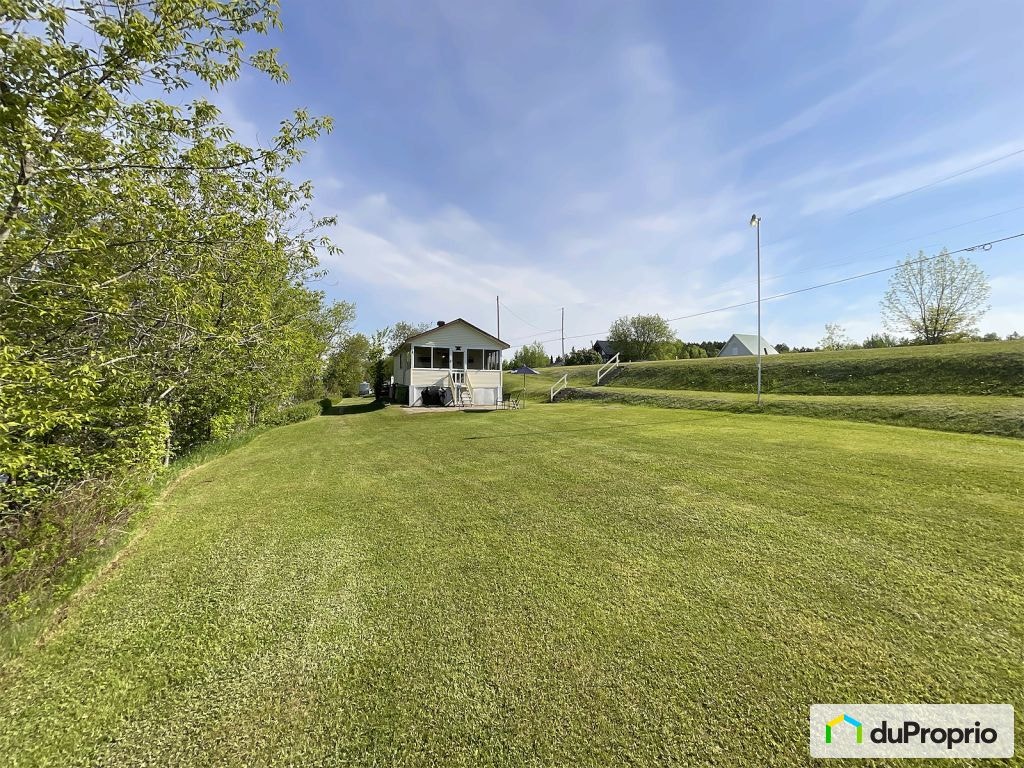 $225,000 - Cottage for sale in St-Stanislas-De-Champlain — photo 2