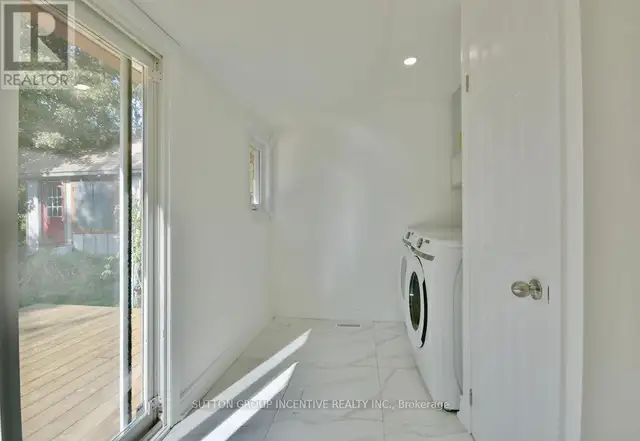 1556 HOUSTON AVENUE Innisfil, Ontario in Houses for Sale in Barrie - Image 23