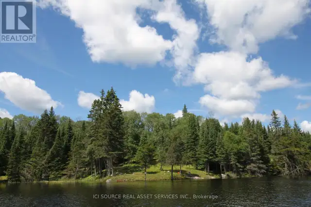 LOC S 751 W OF BEER LK Kenora, Ontario in Land for Sale in Penticton - Image 8