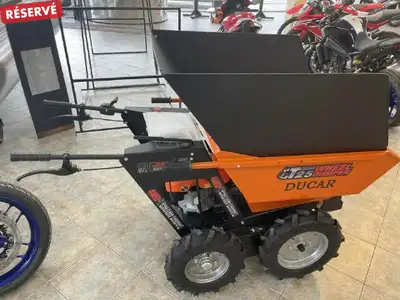 2024 DUCAR BROUETTE MOTOR T25 DUCAR BROUETTE MOTOR T25 2024 Brouette motorisé 5.5 hp transmission au...