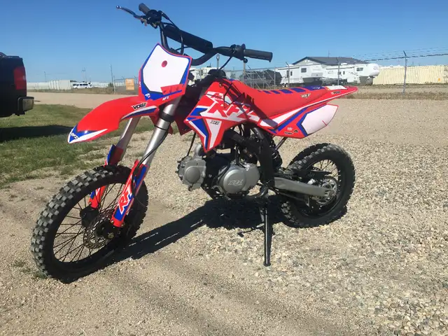 SPRING CLEARANCE SALE ON 125 APOLLO RFZ DIRT BIKE - $1699.00 in Other in Brandon - Image 9