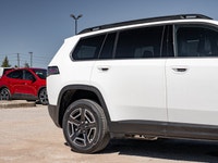 Welcome to Barrie Dodge Chrysler Jeep. QUICK ORDER PACKAGE 23G LIMITED -inc: Engine: 1.6L I4 EP Turb... (image 9)