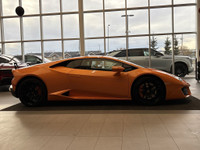 AMVIC Licensed Dealer AMVIC LICENSED DEALER. Stock number: B2771 The 2017 Lamborghini Huracán Evo is... (image 9)