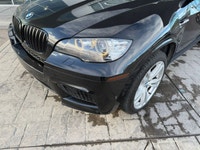 This 2011 BMW X5 M takes BMWs flagship SUV and infuses it with true M-division performance, deliveri... (image 4)