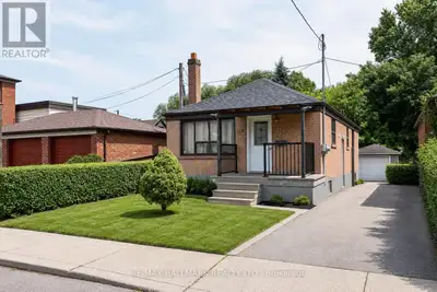 Discover the incredible opportunity at 139 Kitchener Avenue, a detached bungalow nestled between two...