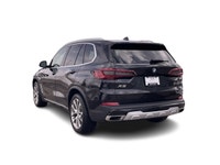 2022 BMW X5 xDRIVE40i AWD This X5 is a Carfax Verified Vehicle with No Accidents or Claims! Equipped... (image 7)