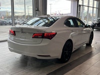 LANE DEPARTURE WARNING, NAVIGATION, HEATED FRONT SEATS Ready to conquer the chilly Edmonton roads in... (image 9)