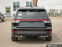 Cooled Leather Seats, Dynamic Handling Package, Full Rear Console! Everything about this 2025 Lincol... (image 5)