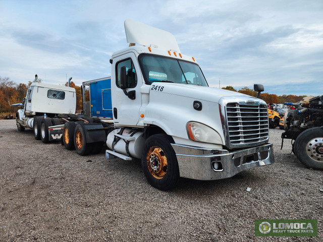 2010 Freightliner Cascadia 125 Hood - Stock #: FR-0804-16 in Heavy Equipment Parts & Accessories in Hamilton