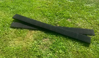 NOS 5.5 FOOT 2X6” CARPETED BOAT LIFT TRAILER BUNK EACH OR PAIR $50************* Call /Text 780-542-1...