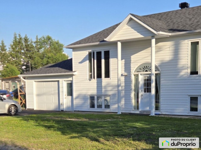 $300,000 - Bungalow for sale in Godbout — photo 2