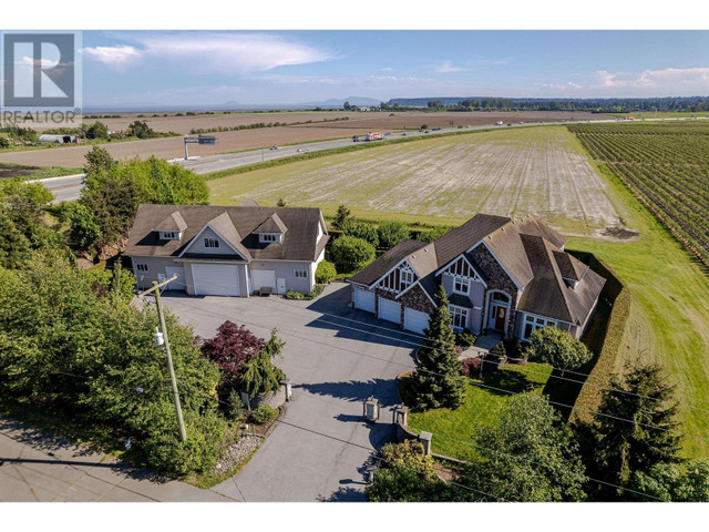 5800 28 AVENUE Delta, British Columbia in Houses for Sale in Delta/Surrey/Langley - Image 2