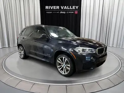 ALLOY WHEELS, POWER PASSENGER SEAT, HEATED FRONT SEATS, HEATED STEERING WHEEL, POWER MOONROOF, LEATH...